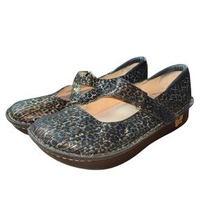 Alegria Dayna Leopard Stripes Mary Jane Shoes – Sz 39 (Women’s US 9)